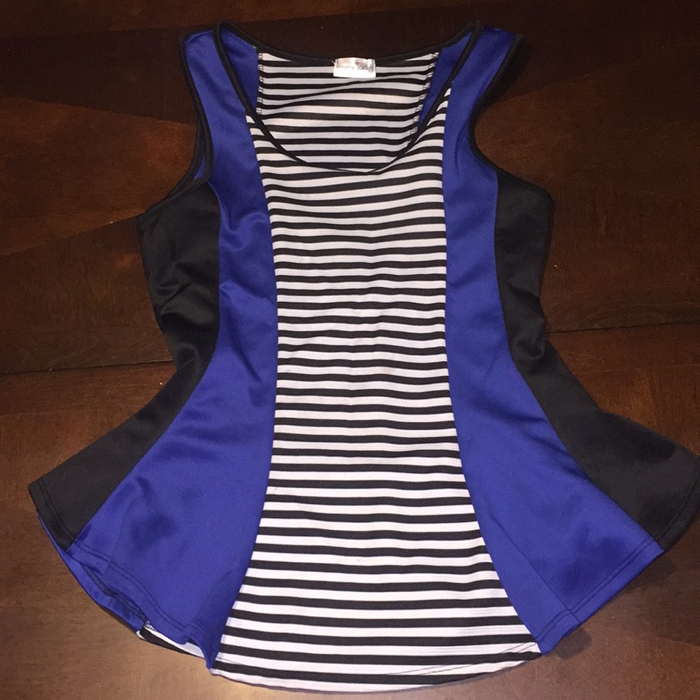 Sleeveless top